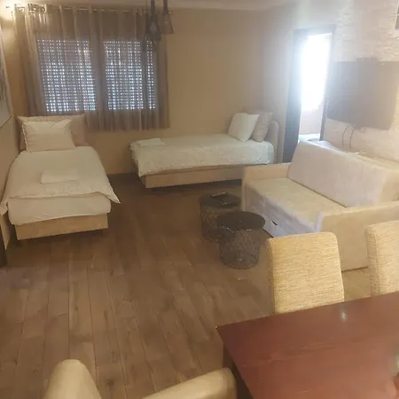 Exclusive Apartment *