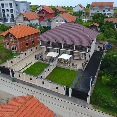 アパート Exclusive