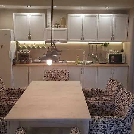 Exclusive アパート